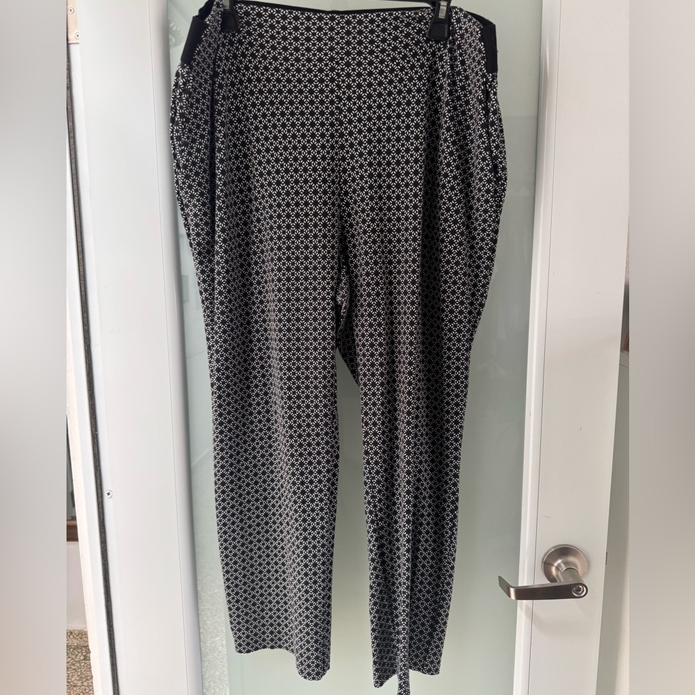Black and White Patterned Pants